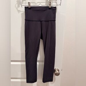 lululemon Wunder Train High-Rise Crop 21"- size 4
